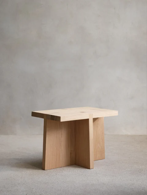 DUYSEN SIDE TABLE 01