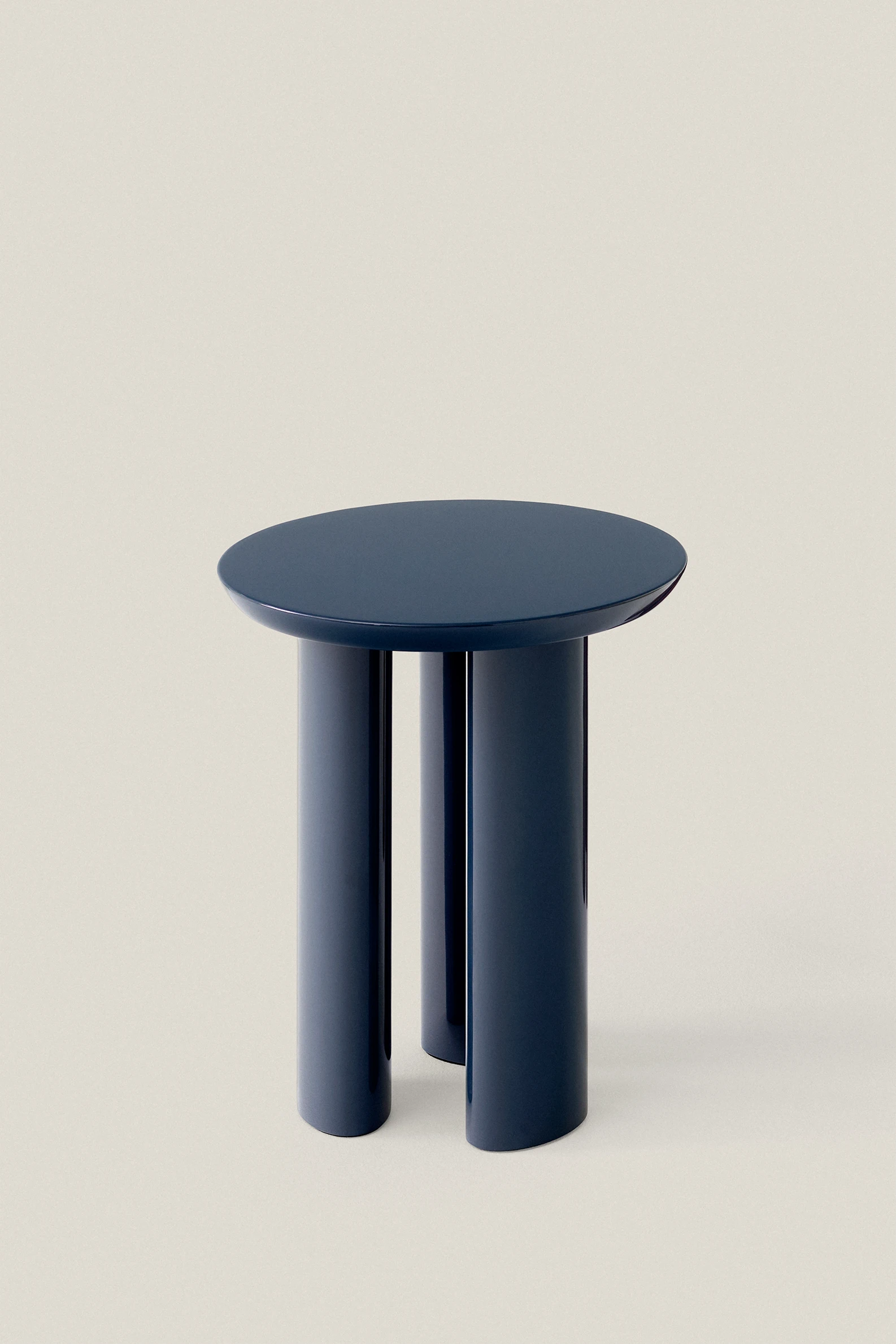 STEEL BLUE TUNG SIDE TABLE