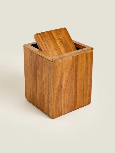 ACACIA WOODEN BASKET