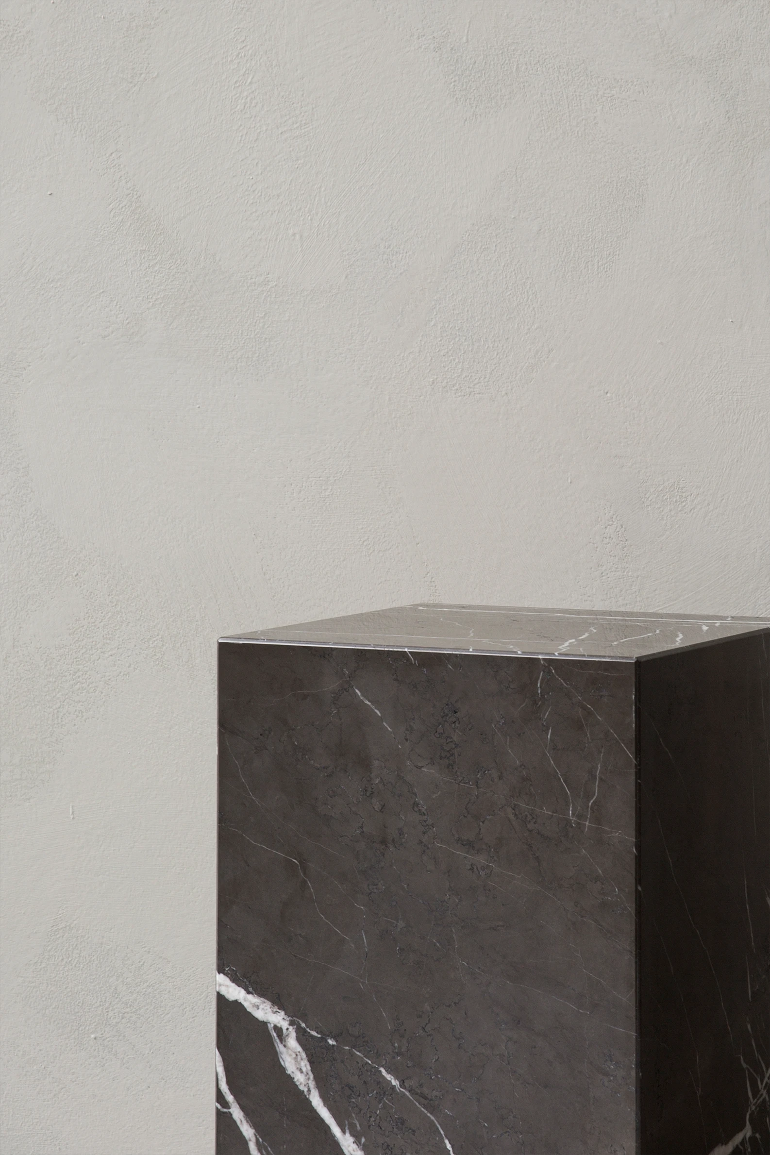 PIETRA 05 SIDE TABLE - Image 2