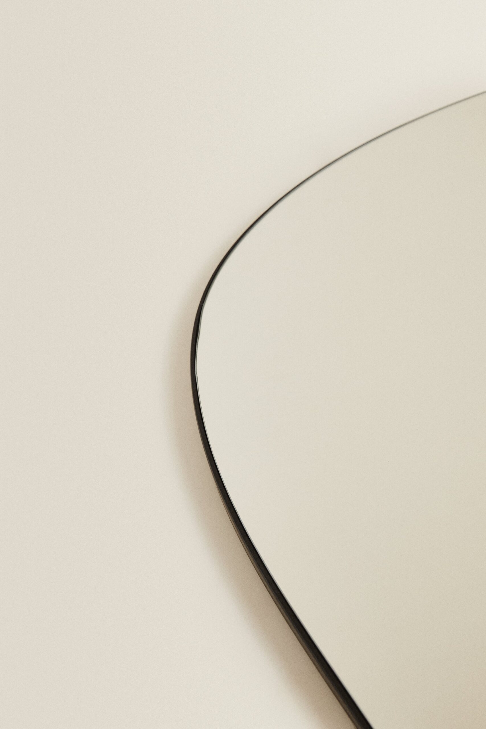 TAÍS MIRROR 80 - Image 3