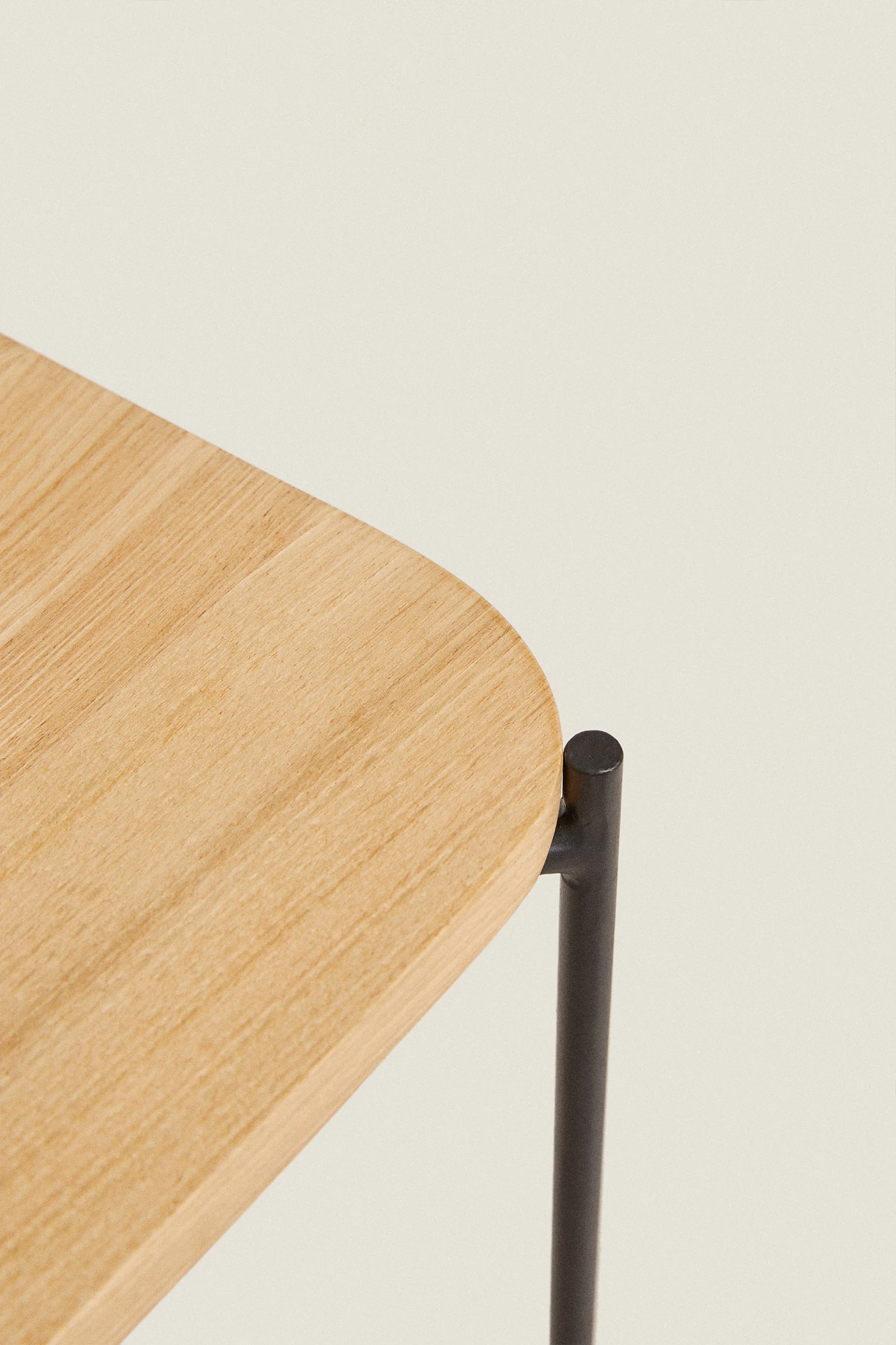 OAK AND METAL SIDE TABLE - Image 3
