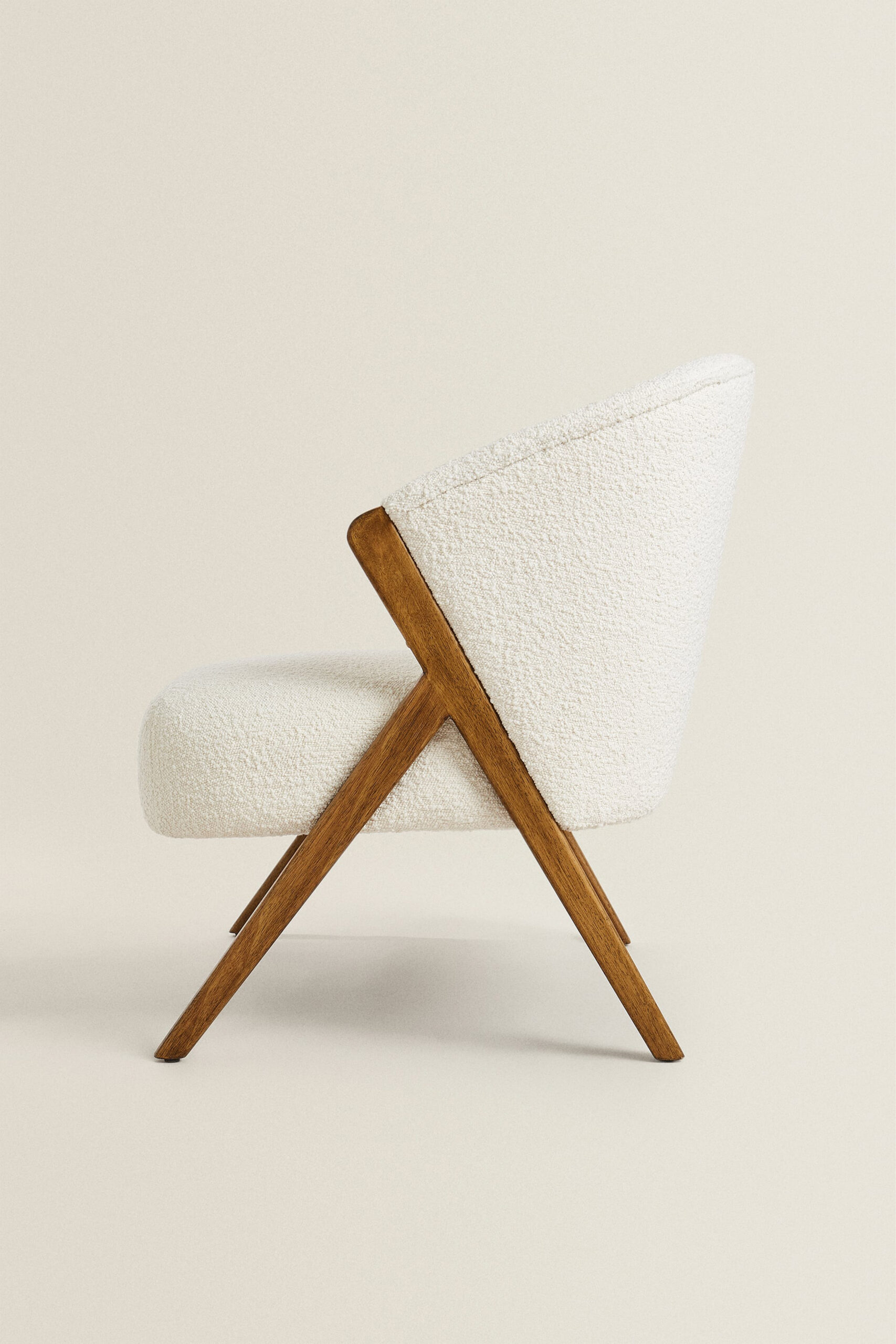 BOUCLÉ ARMCHAIR - Image 6