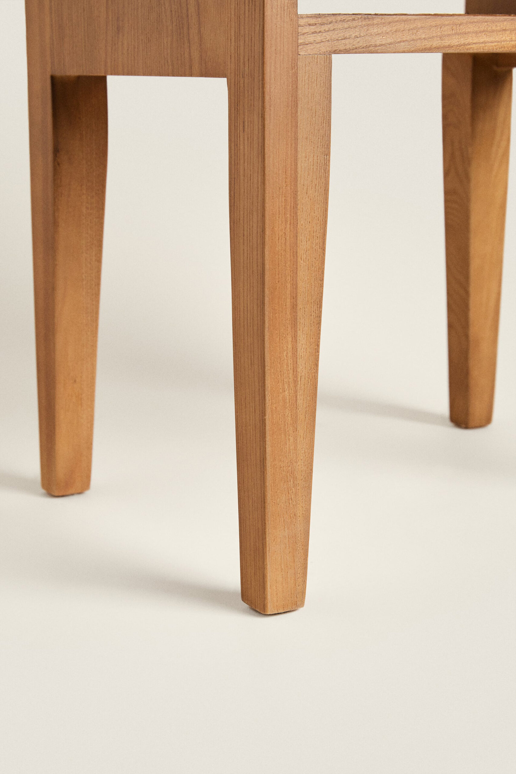 BED SIDETABLE - Image 7