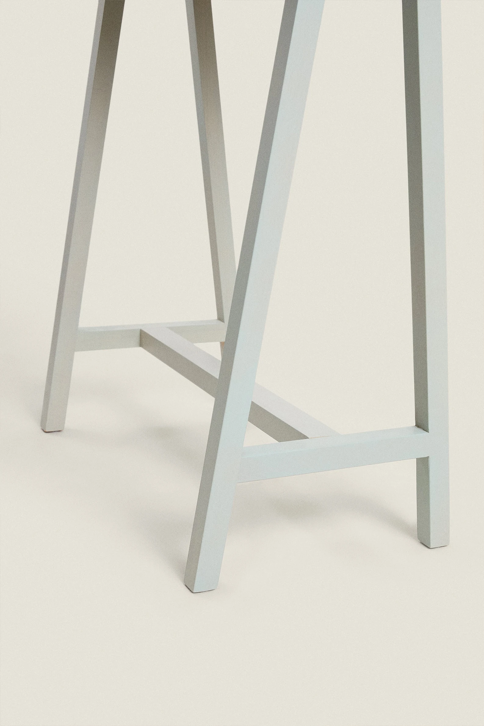 STUDY DESK - Image 4