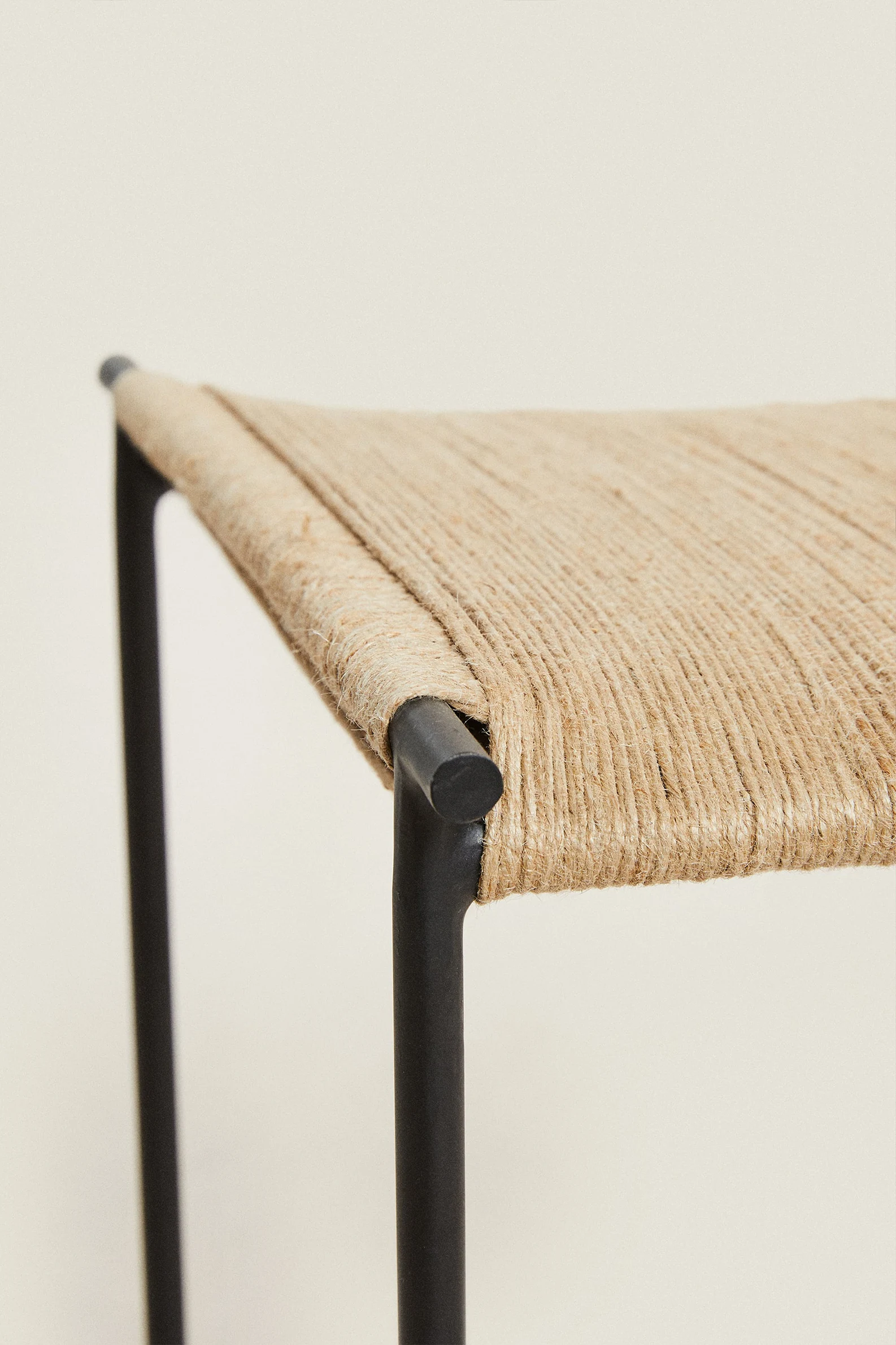 JUTE METAL BENCH - Image 4