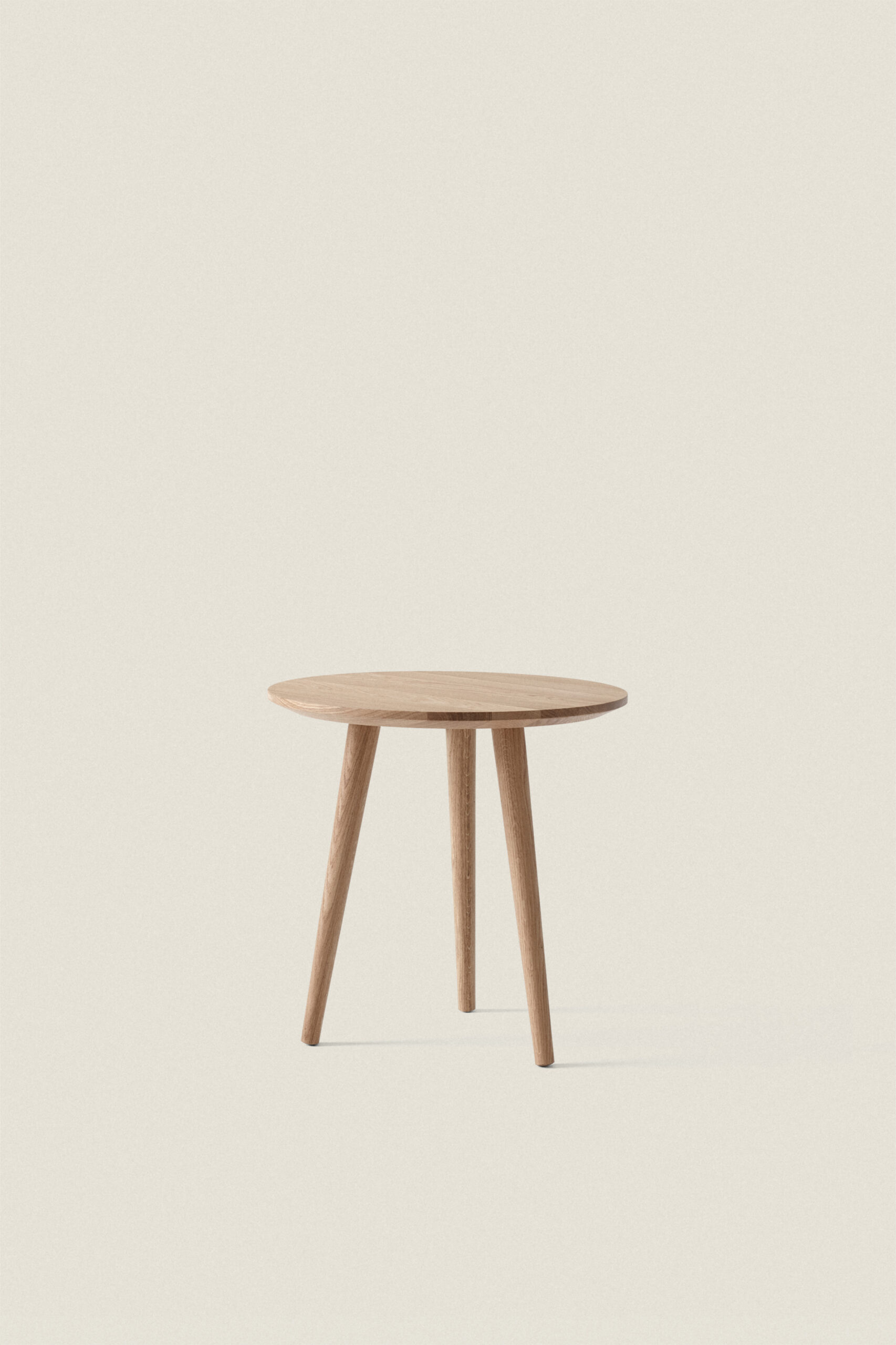 OILED OAK COFFEE TABLE - Image 7