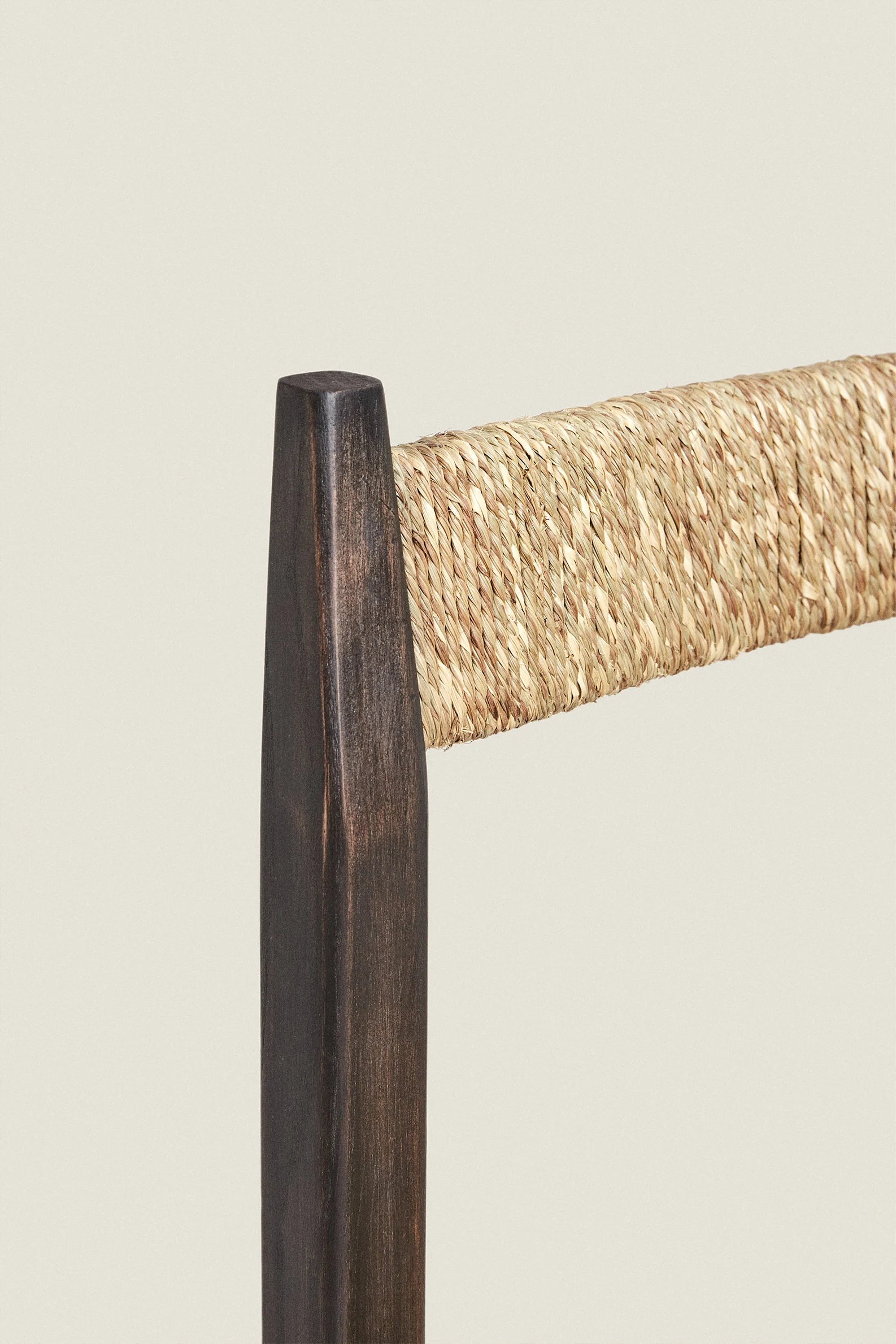 OAK AND SEAGRASS CHAIR - Image 4