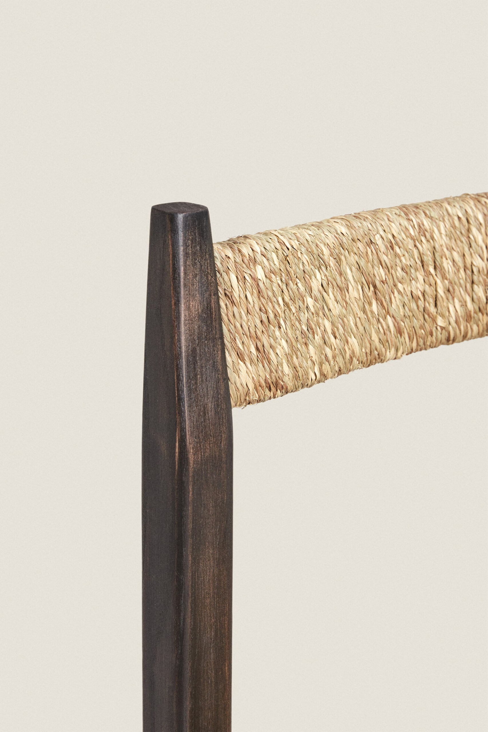 OAK AND SEAGRASS CHAIR - Image 4