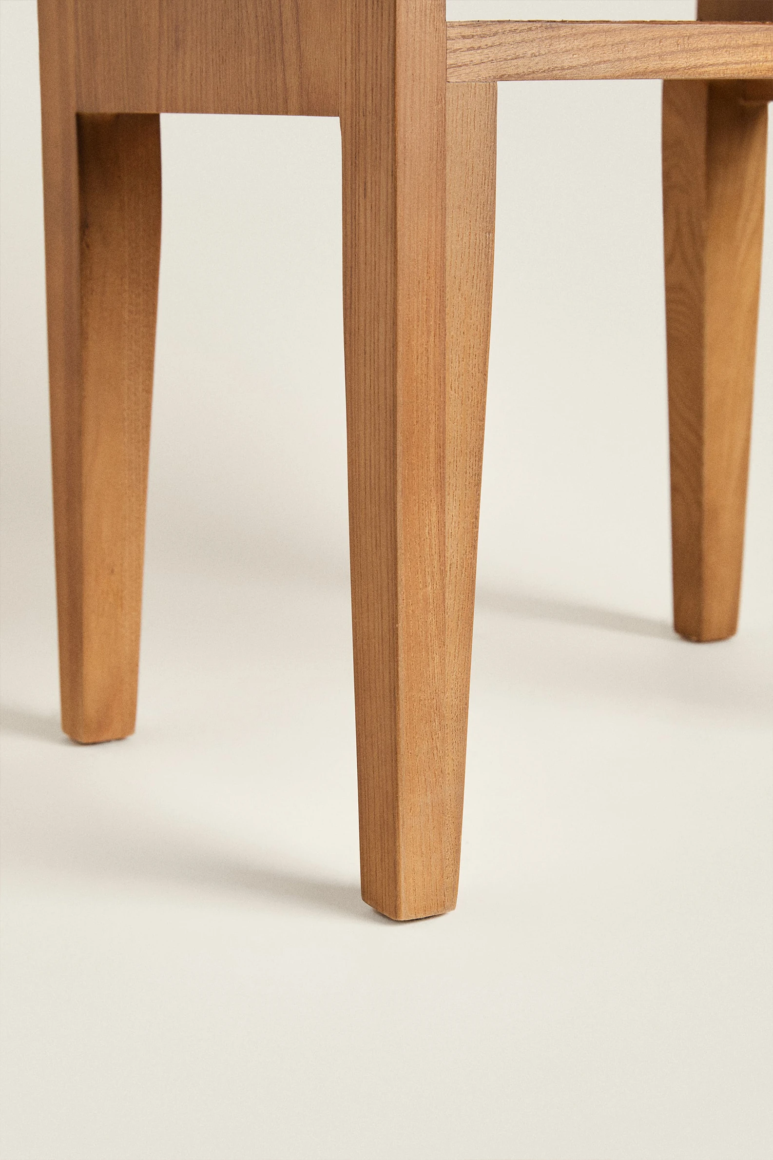 BED SIDETABLE - Image 7