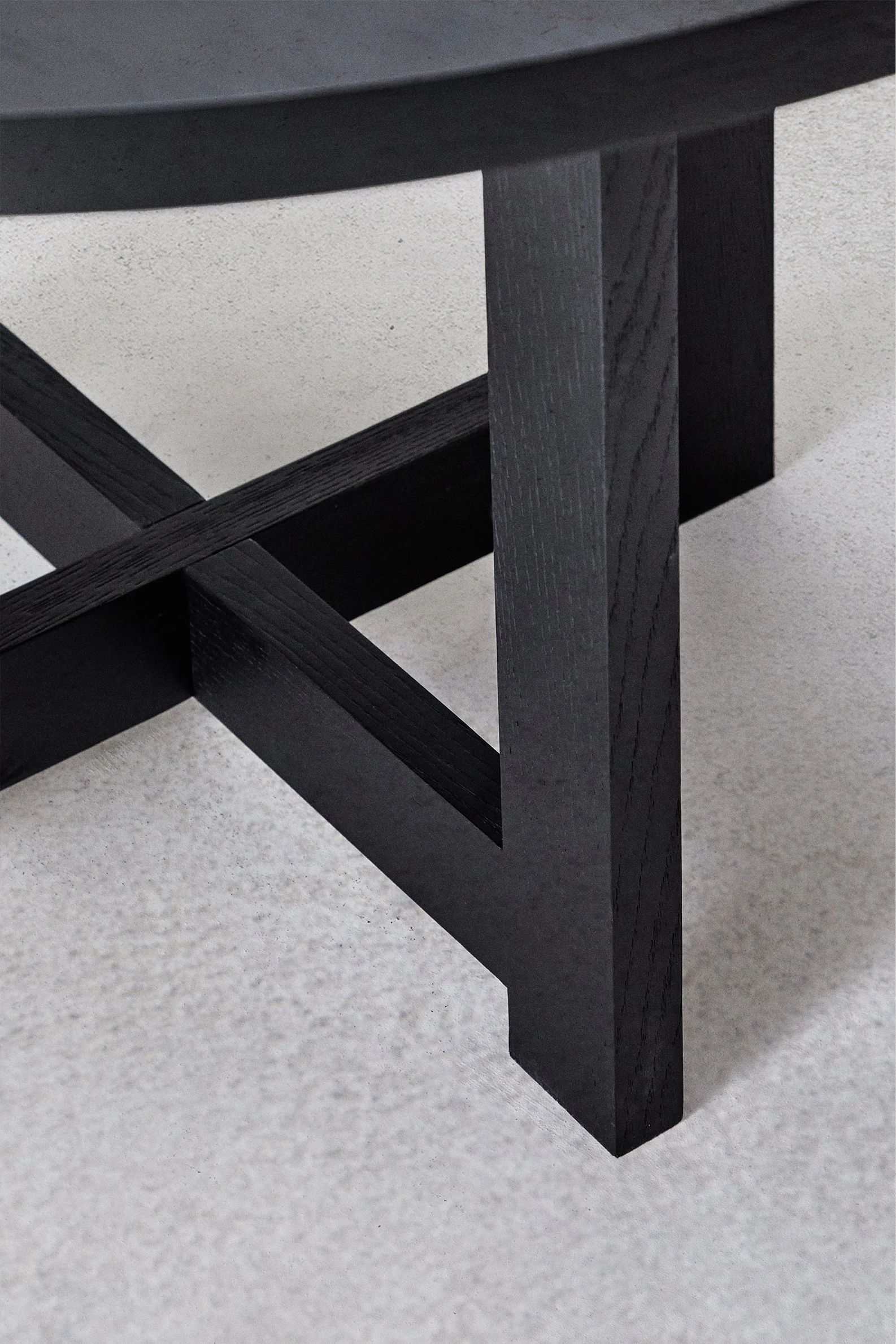 DUYSEN OAK DINING TABLE - Image 7