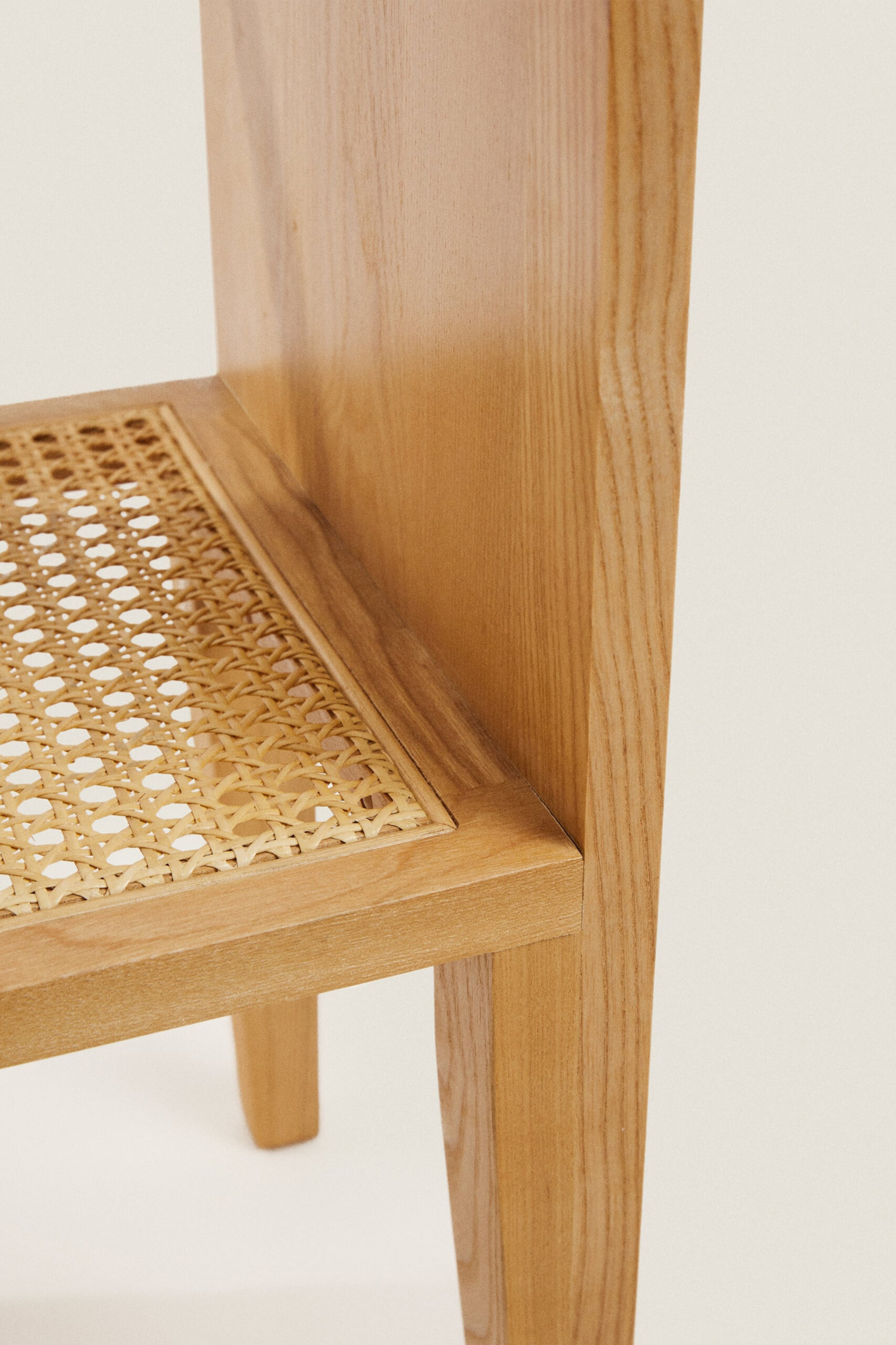 BED SIDETABLE - Image 5