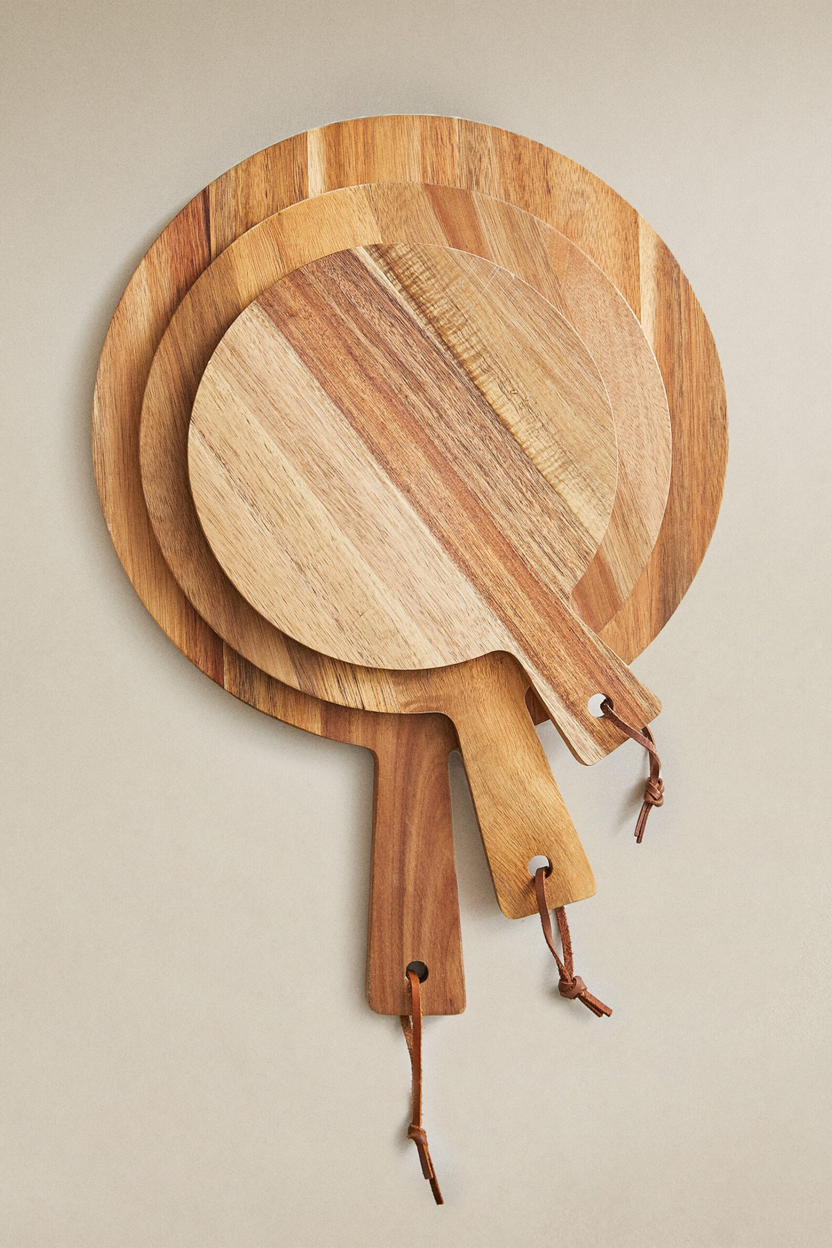 ROUND CUTTING BOARD - Image 6