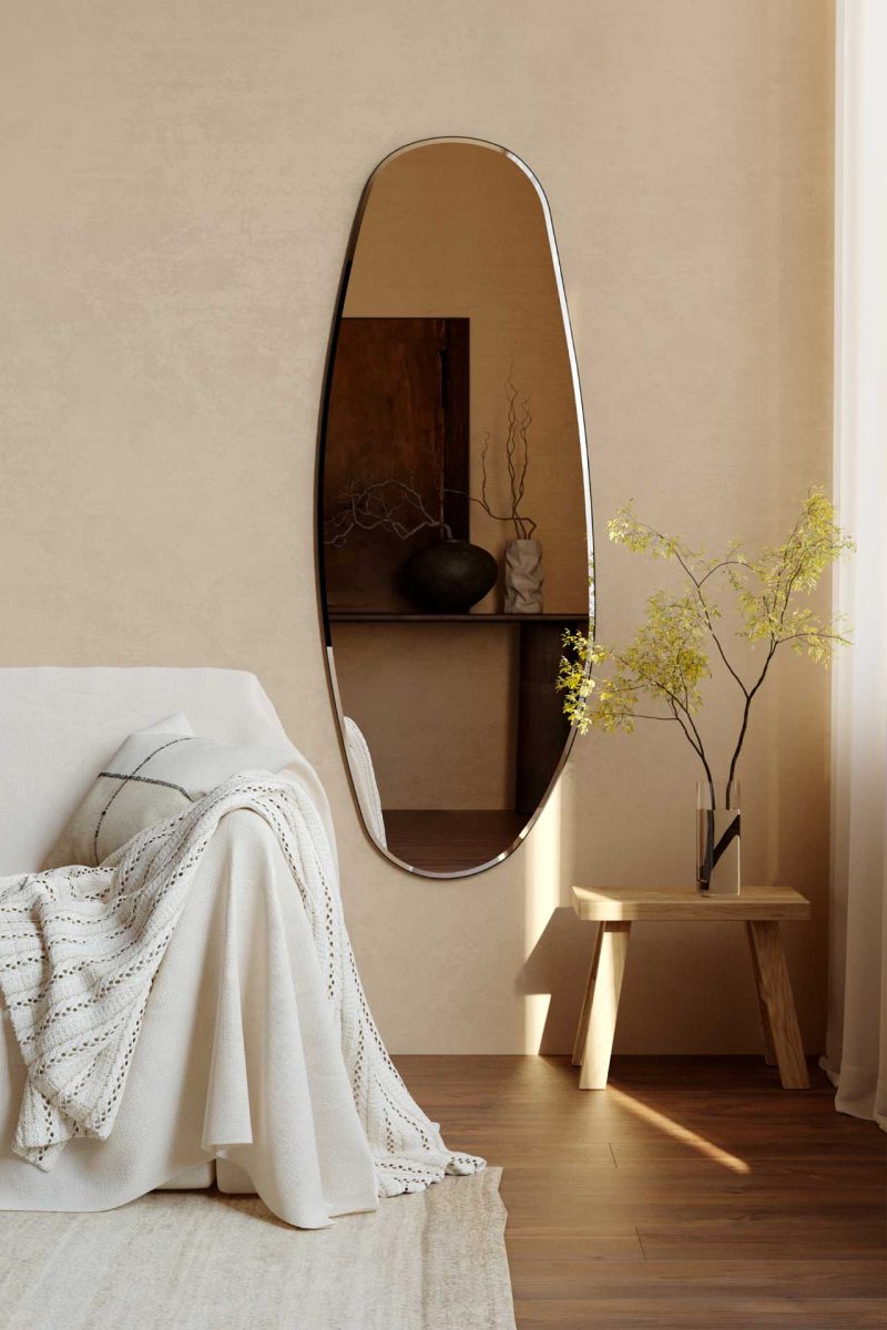 IRREGULAR WALL MIRROR