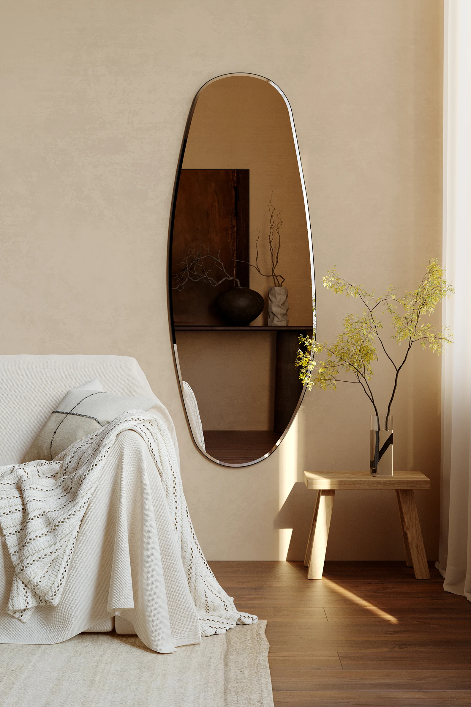 IRREGULAR WALL MIRROR