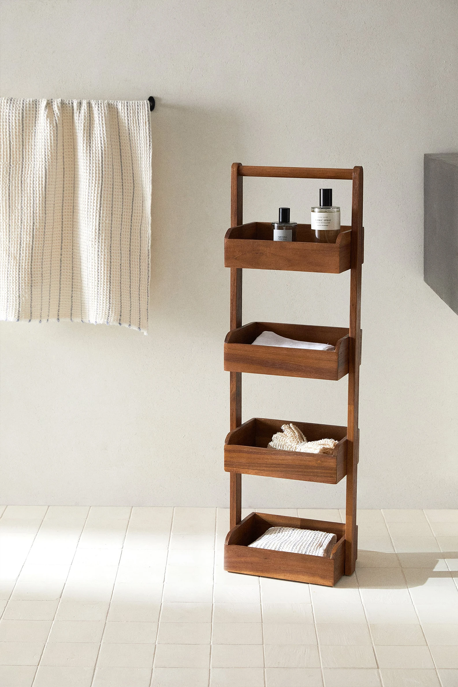 ACACIA STORAGE UNIT 87