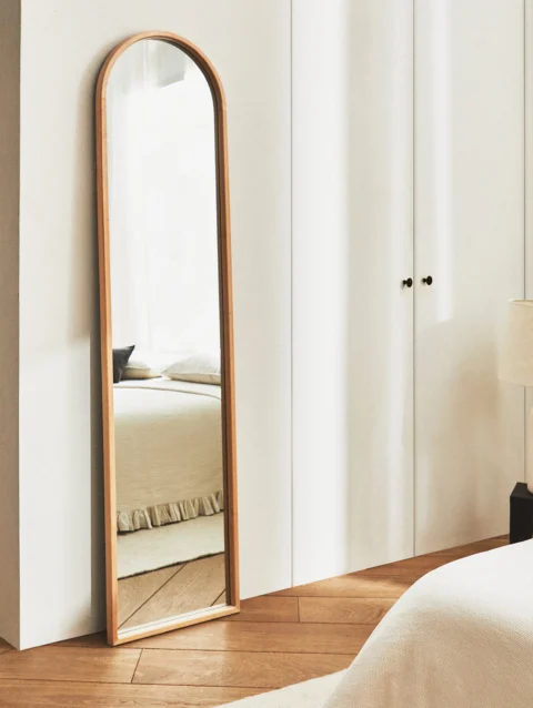 CARLA MIRROR