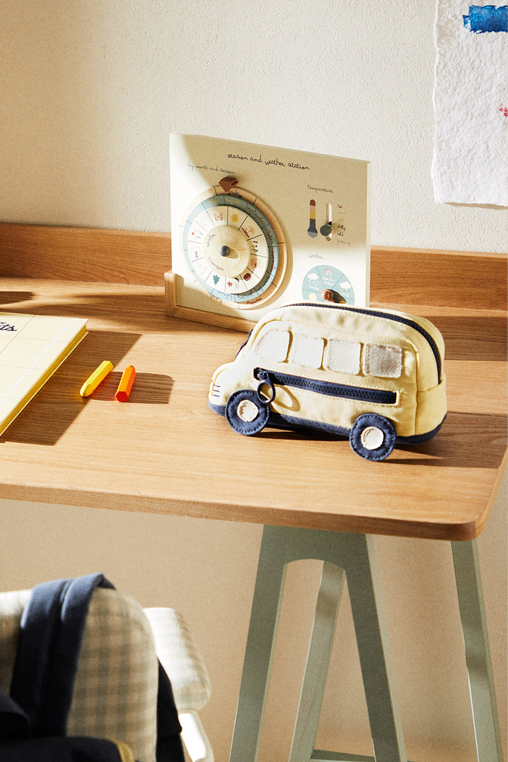 STUDY DESK - Image 7