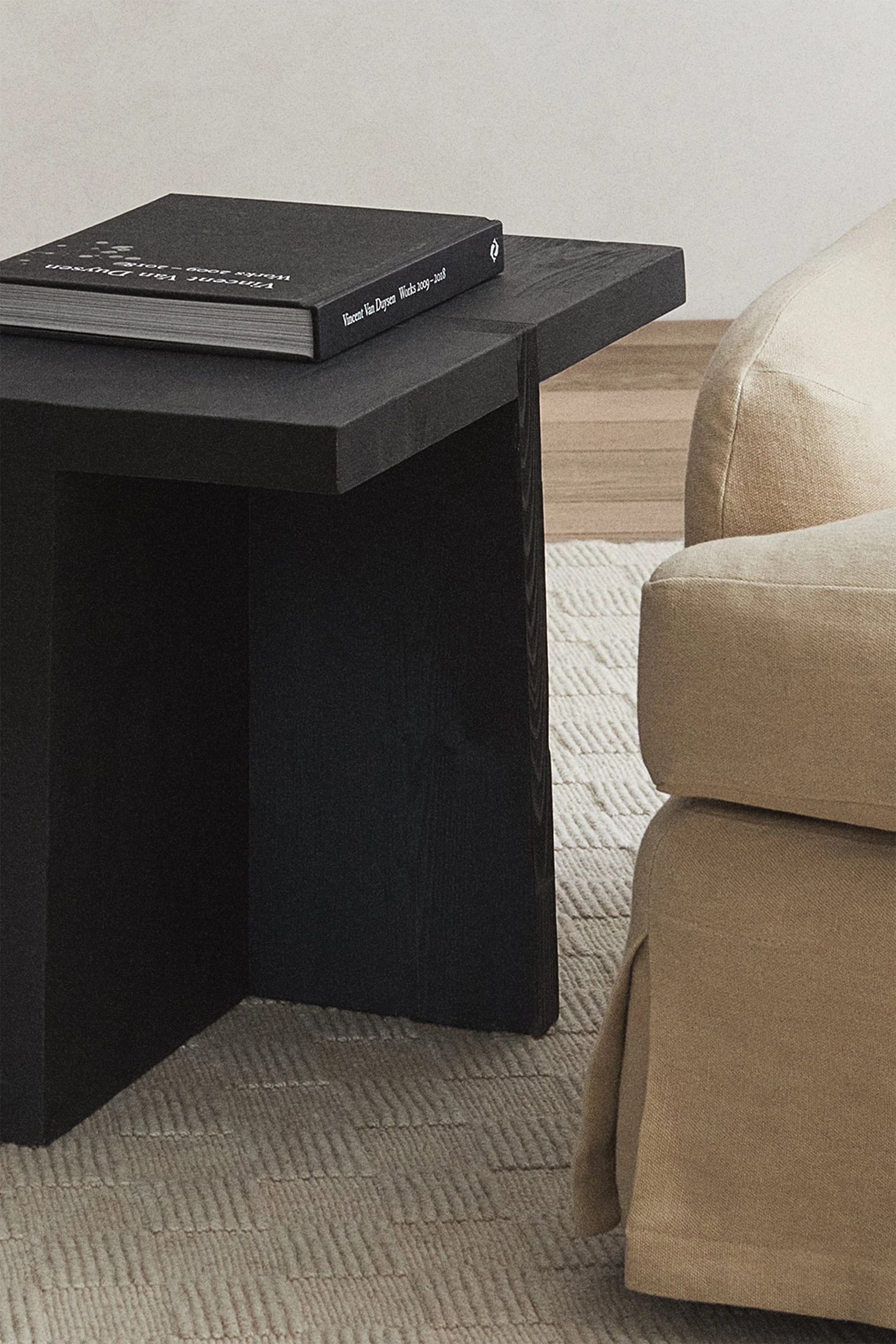 DUYSEN SIDE TABLE 02 - Image 6