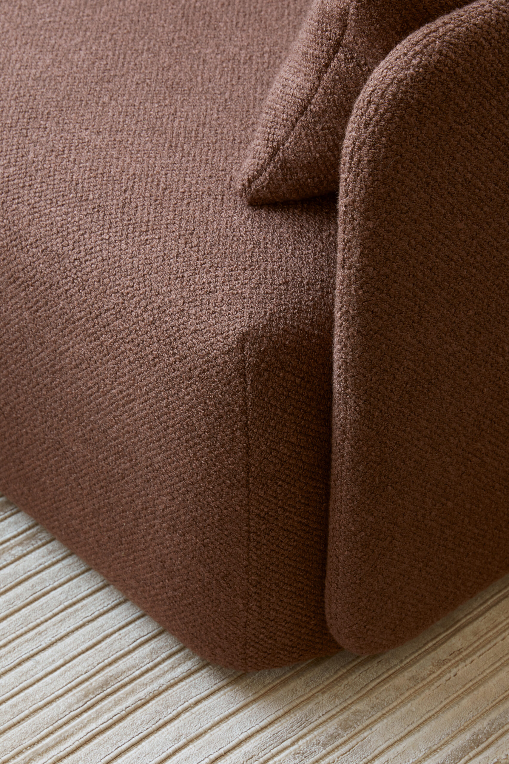 OFFSET LOVESEAT (BOUCLE’ 08) - Image 6