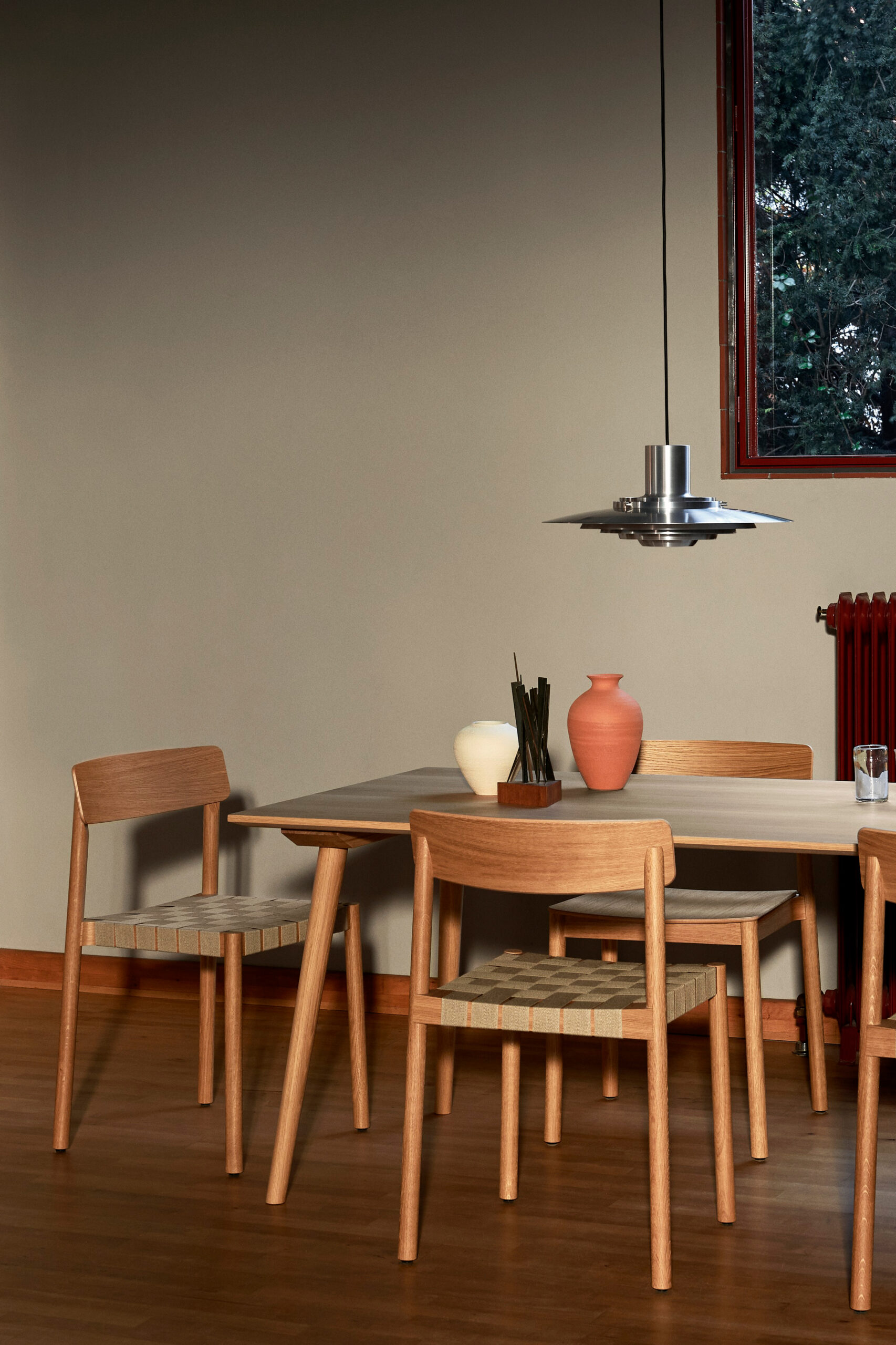 OAK AND LINEN WEBBING CHAIR - Image 2