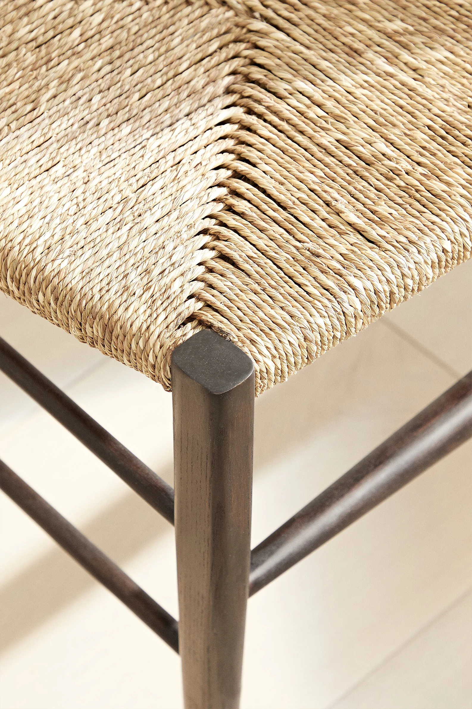 OAK AND SEAGRASS BENCH - Image 2