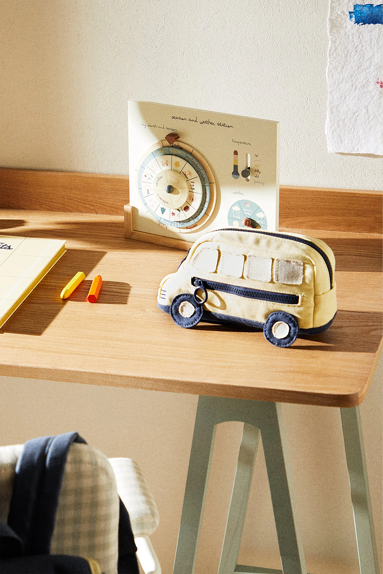 STUDY DESK - Image 7