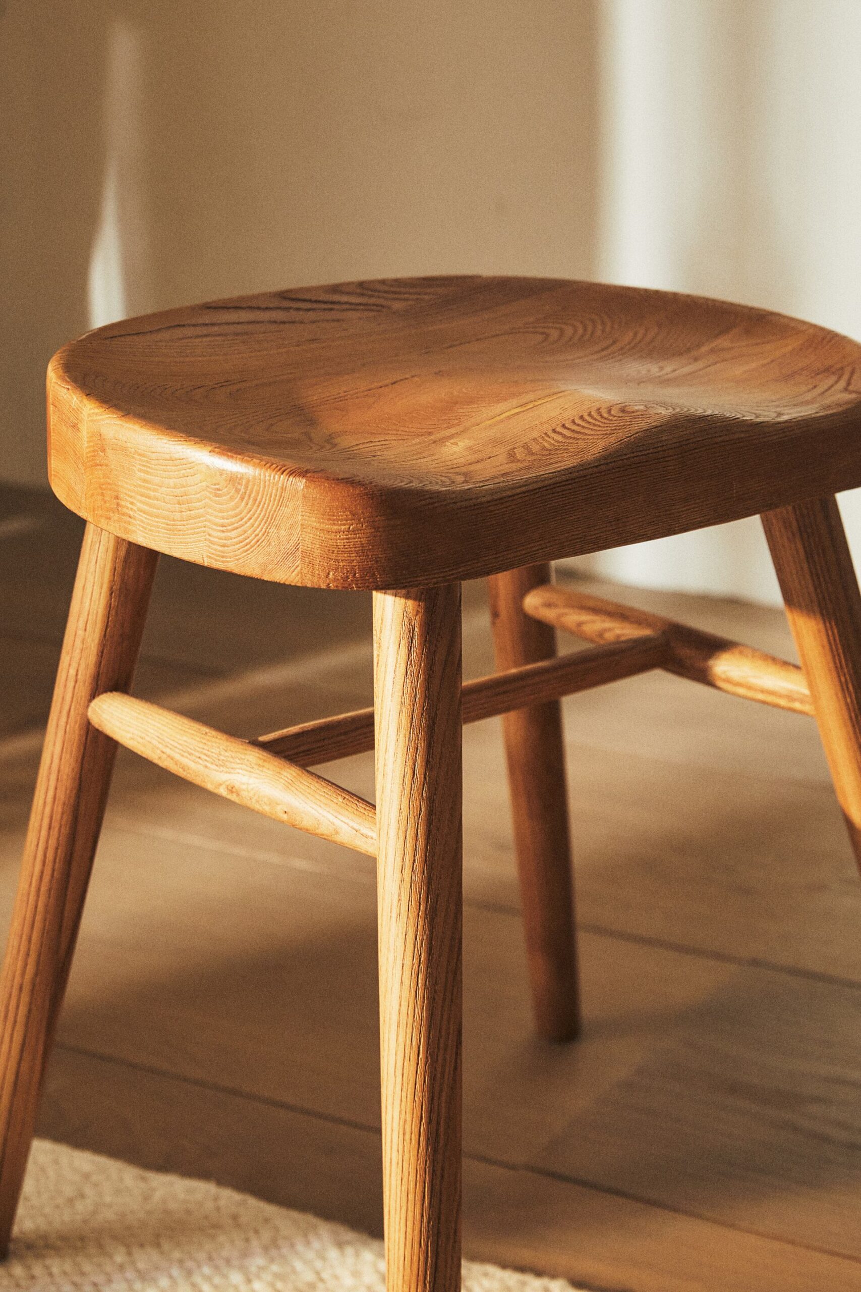 PINE STOOL 49 - Image 2