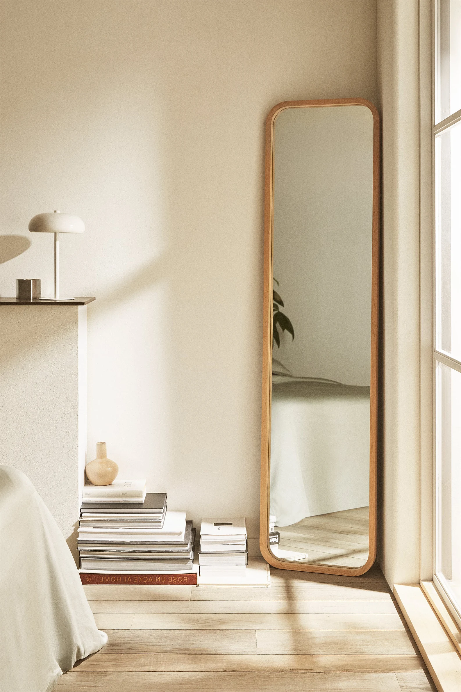 PAULINA MIRROR