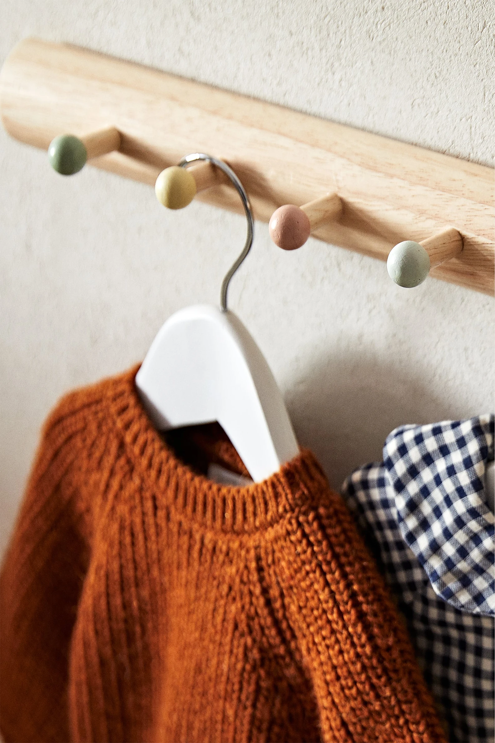 Kids' Wood Hanger