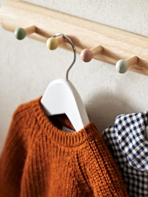 Kids' Wood Hanger